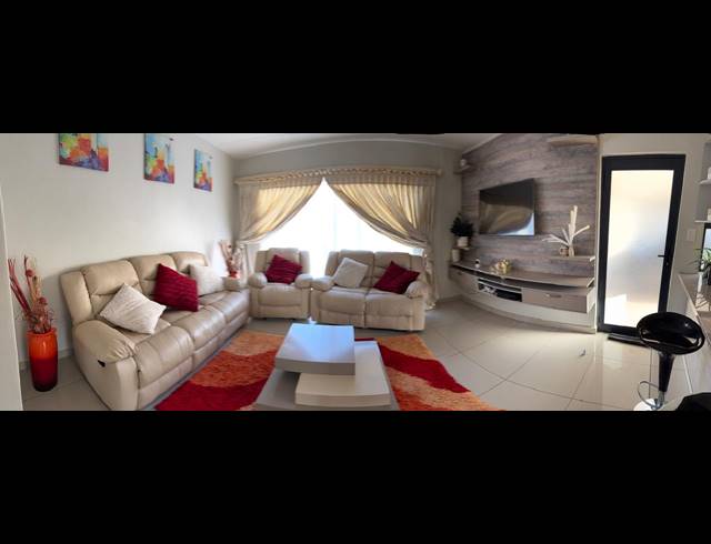 3 BEDROOM DUPLEX RENTED IN JACKAROO PARK